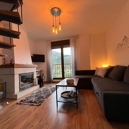Duplex El Refugio De Porma Apartman Puebla de Lillo Kültér fotó