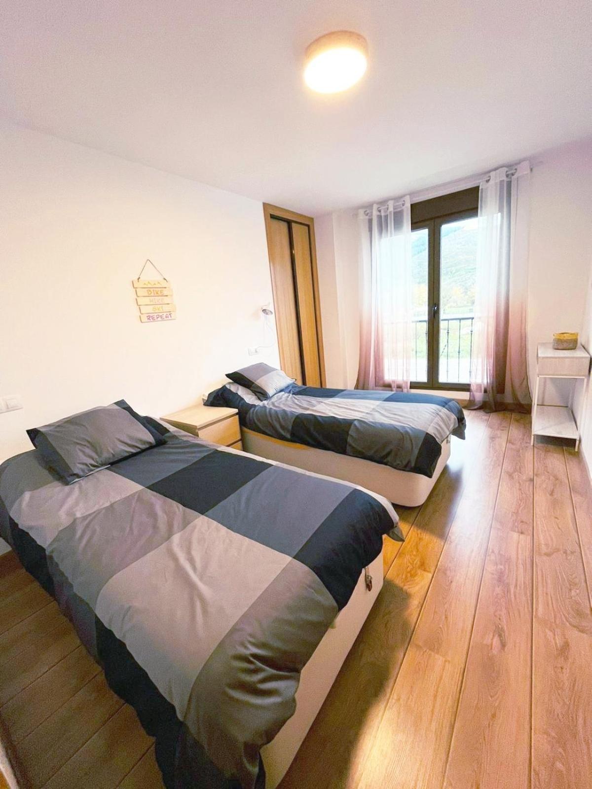 Duplex El Refugio De Porma Apartman Puebla de Lillo Kültér fotó